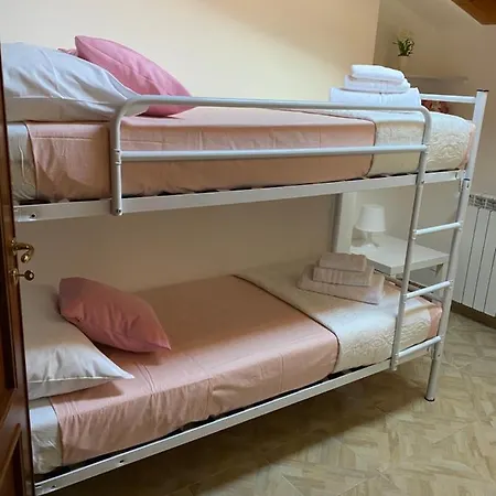 Helios House Hébergement de vacances *